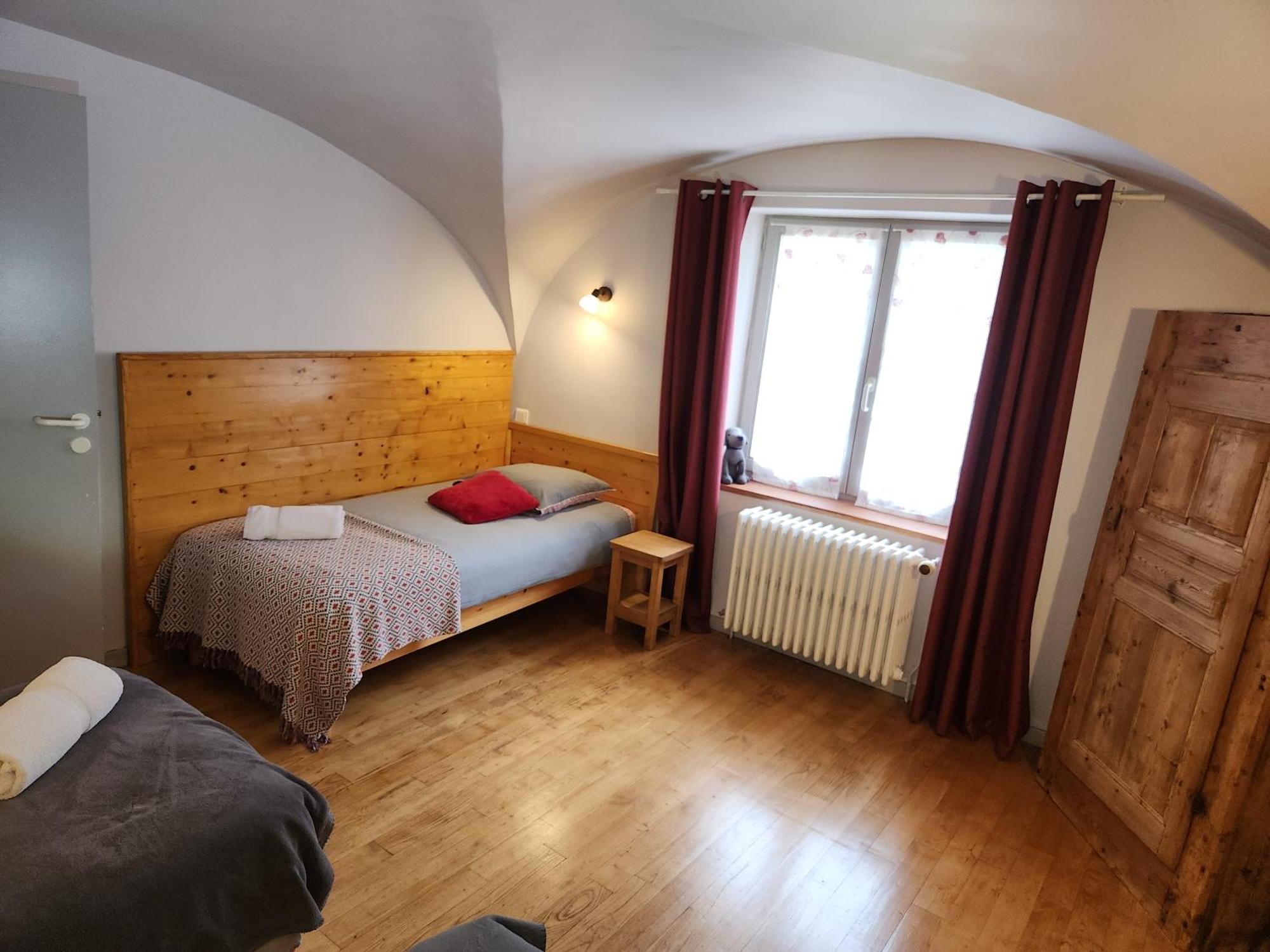 La Girandole Chambre D'Hotes Et Location D'Appartement Arvieux Exterior foto